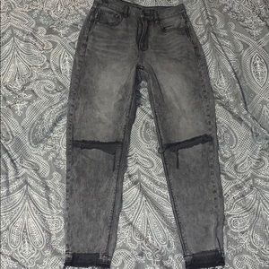 BLACK WASHED AMERICAN EAGLE MOM JEANS